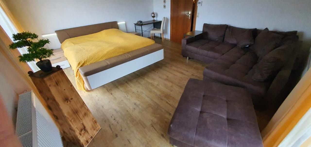 Die Gruene Oase Am Rheinsteig 2 Zkbuwc Neuwied Exterior foto