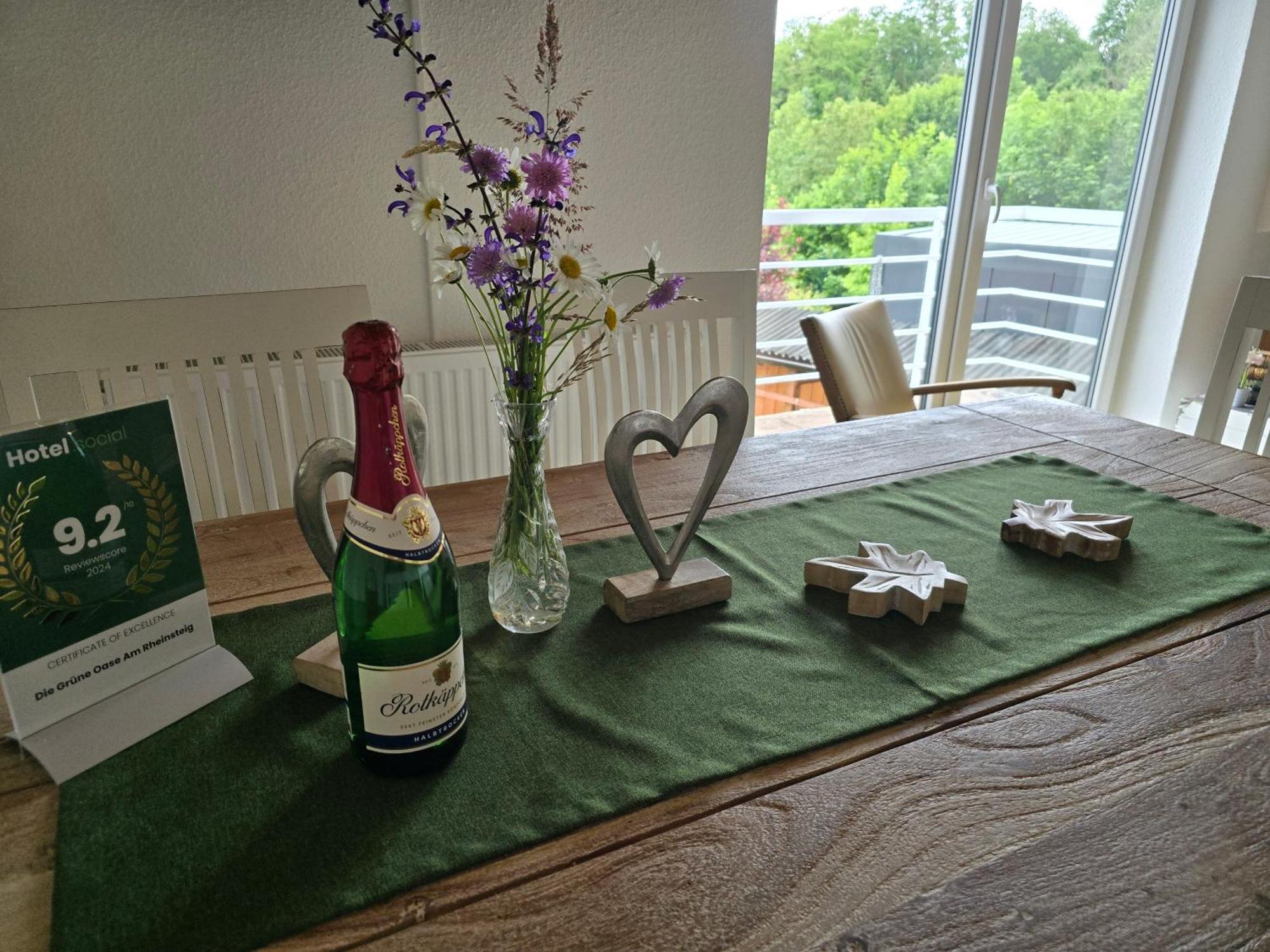 Die Gruene Oase Am Rheinsteig 2 Zkbuwc Neuwied Quarto foto